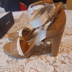 New Women's 11m Platform Sandal Nine West
