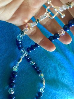 Bead Gallery fashion necklace 🦋Blue Glass Perls & crystals & silver flowers and Heart clasp 💙🦋
