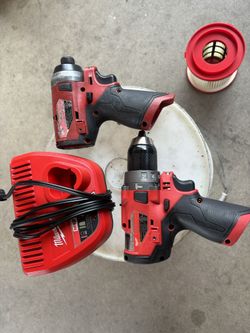 Milwaukee Drill Set And M18 Fuel Vacuum Filter