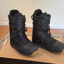 Snowboard Boots