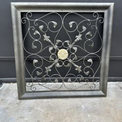 Iron Outdoor Wall Decoration 