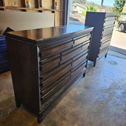 Aspenhome Dresser and Chest Set