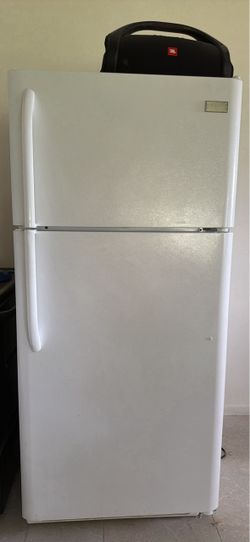 Frigidaire refrigerator