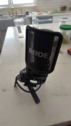 Microphone