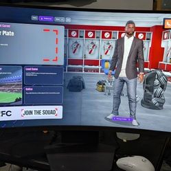 LG Ultra gear 27' QHD Curved Monitor.