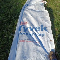 Roll Of Tyvek Wrap  For New Construction Garge House