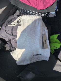Essentials Shorts