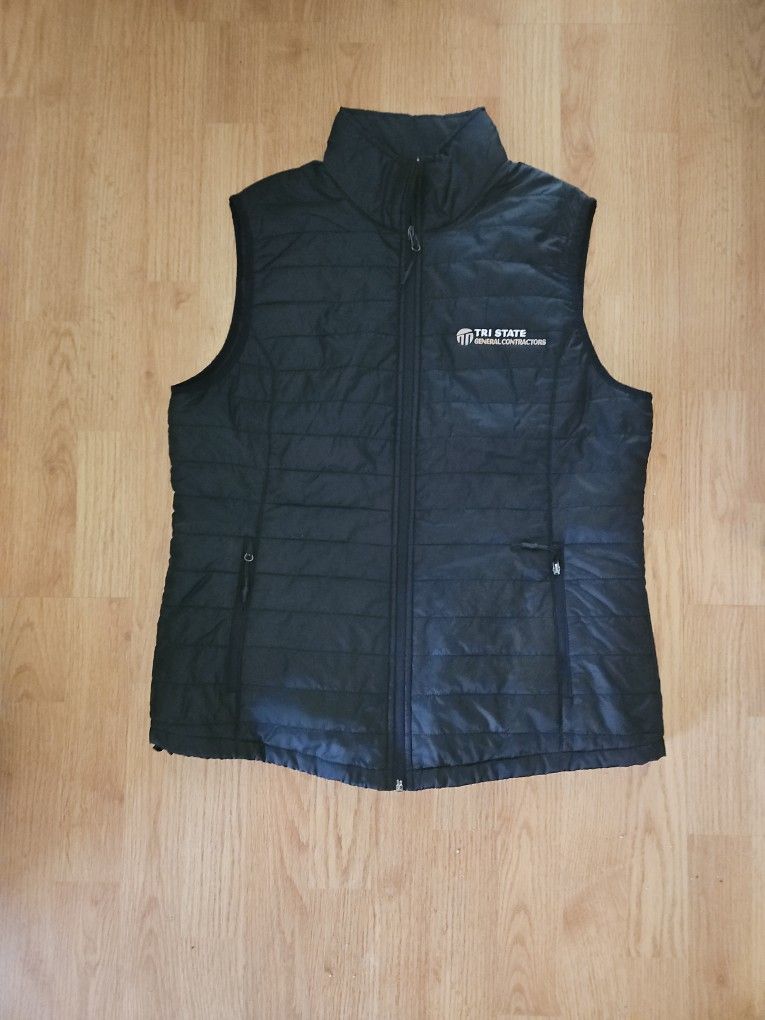 Woman's Port Authority Puffer Vest New! Size Large