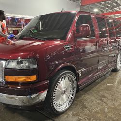 2009 GMC Other