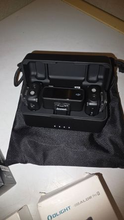 DJI Mic Wireless Microphone System with Charging Case