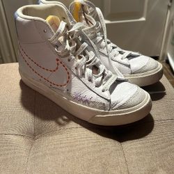 Nike W Blazer Mid ‘77 Women's 7 Shoes