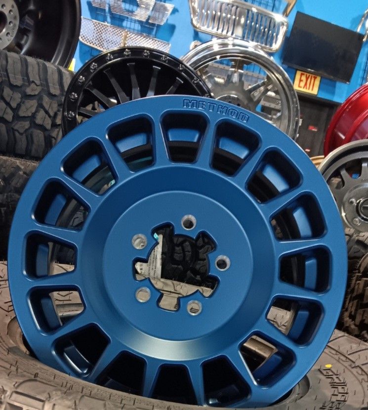 Super Deal RZR PRO R 15x7 5x114.3 Method Bead Grip Wheels (New) for ...