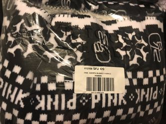 Victoria Secret Pink Sherpa Blanket
