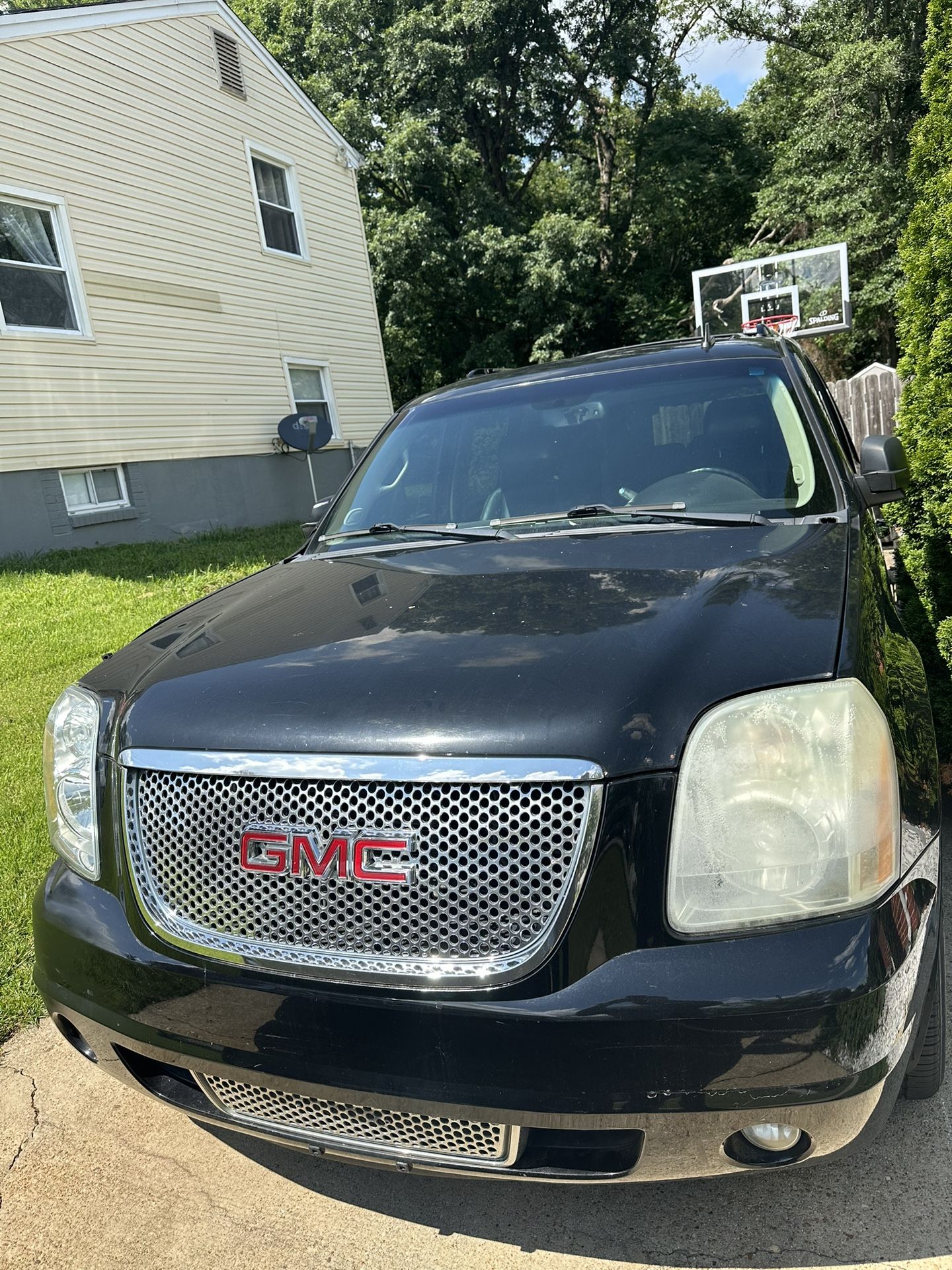 2011 GMC Yukon Denali
