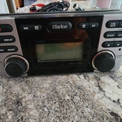 Clarion  Marine Cd Player / Stereo 