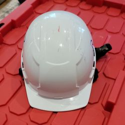 Milwaukee White Hard Hat Ratchet Suspension ANSI Class E MH64740