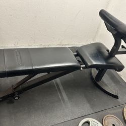 Fitness Gear weight lifting bench w attachment. Weight clips included