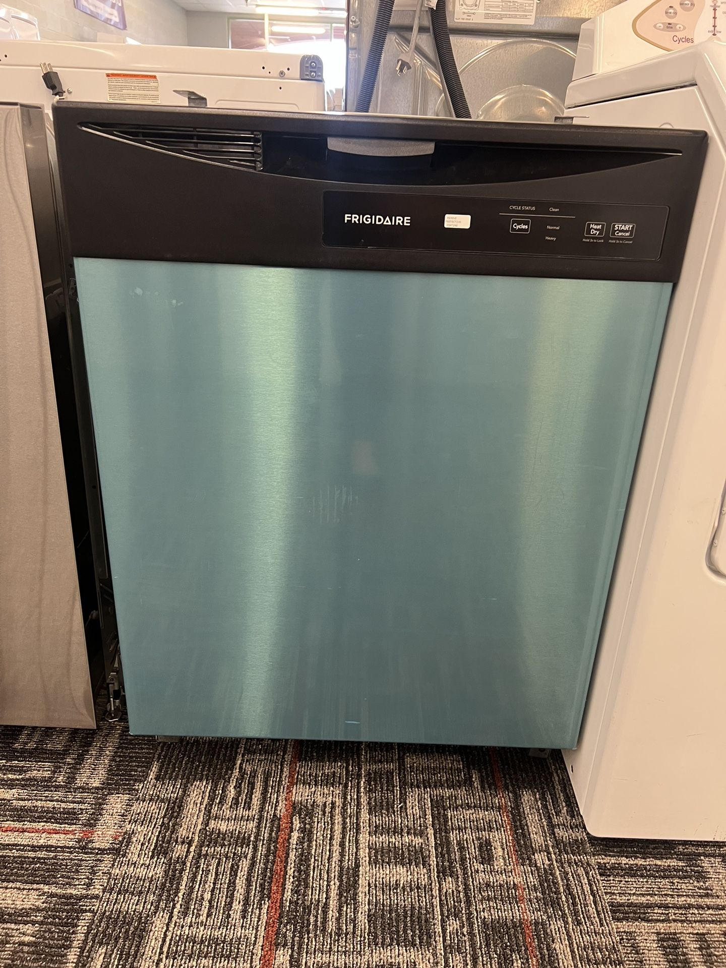 Stainless Steel Dishwasher Free Delivery for Sale in Phoenix, AZ