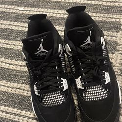 Jordan 4 Retros