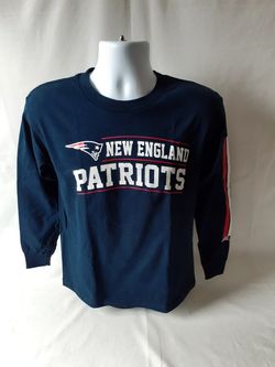 New England Patriots boys long sleeve t-shirt size L