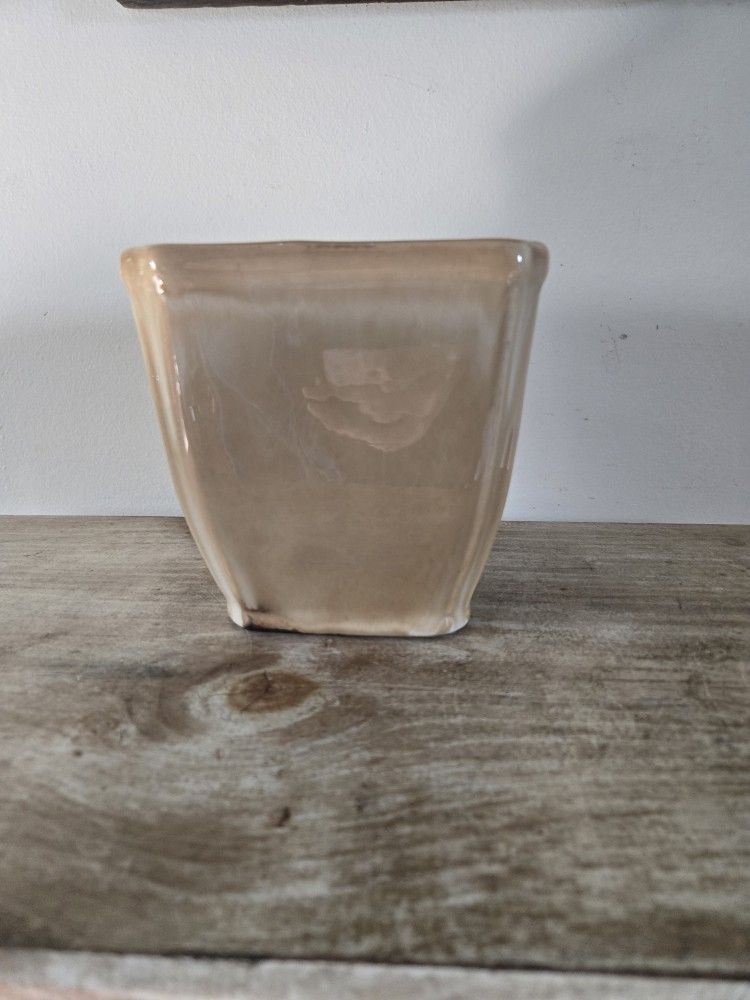 Tan Square Flower Pot Brand New