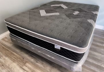 King oasis thermal comfort Europillow top 12inch Matres !