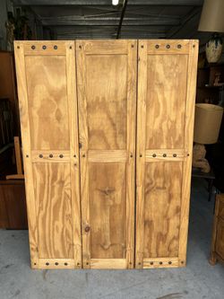 Rustic Room Divider Wall Unit Backdrop