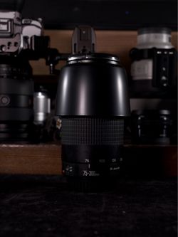 Canon 75-300mm f/4-5.6 III lens