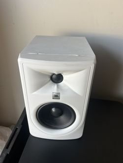 JBL Monitor Studio Speaker