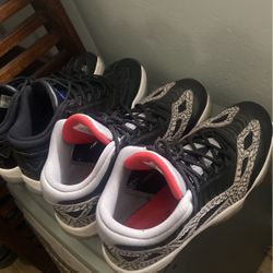 Air Jordan 11 SEs Space Jams TRADE TRADE