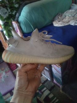 Addidas Yeezy,s 7.0-7.5 size