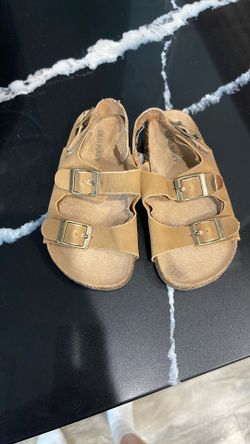 Kids Old Navy Sandels 