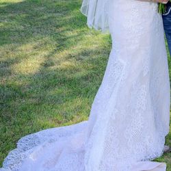 Pre-Owned Wedding Dress 