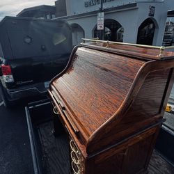 First class roll top desk