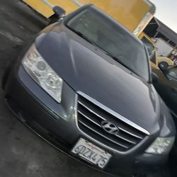 Parting Out 2009 Hyundai Sonata Parts