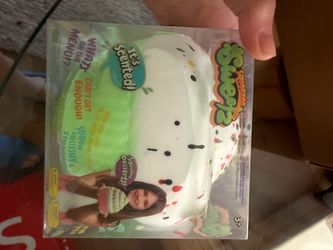 Cake squishy squeezee sweetz