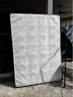 Full size box spring
