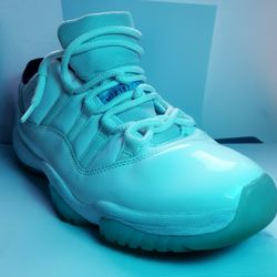 Jordan 11 Legend Blue Low