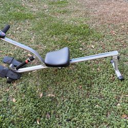 Sunny Rowing Machine-good condition