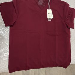 FIGS Men’s Leon 2 Pocket Top