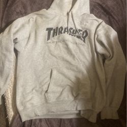 size medium thrasher hoodie 