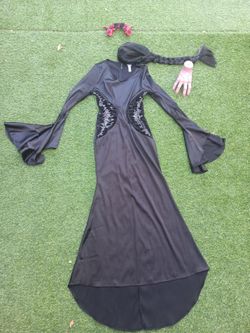 Morticia Addams Cosplay Costume Set with Wig & Thing Hand Haloween Gothic Dress