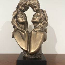 Mother, Father, Son, Daughter Sculpture