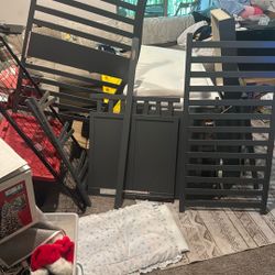Crib with changing table 