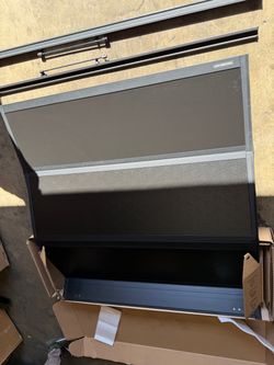 UnderCover FX11022 Flex Hard Fold Tonneau for 2019- to 2026 Chevy Silverado Sierra 1500 5.8' Bed