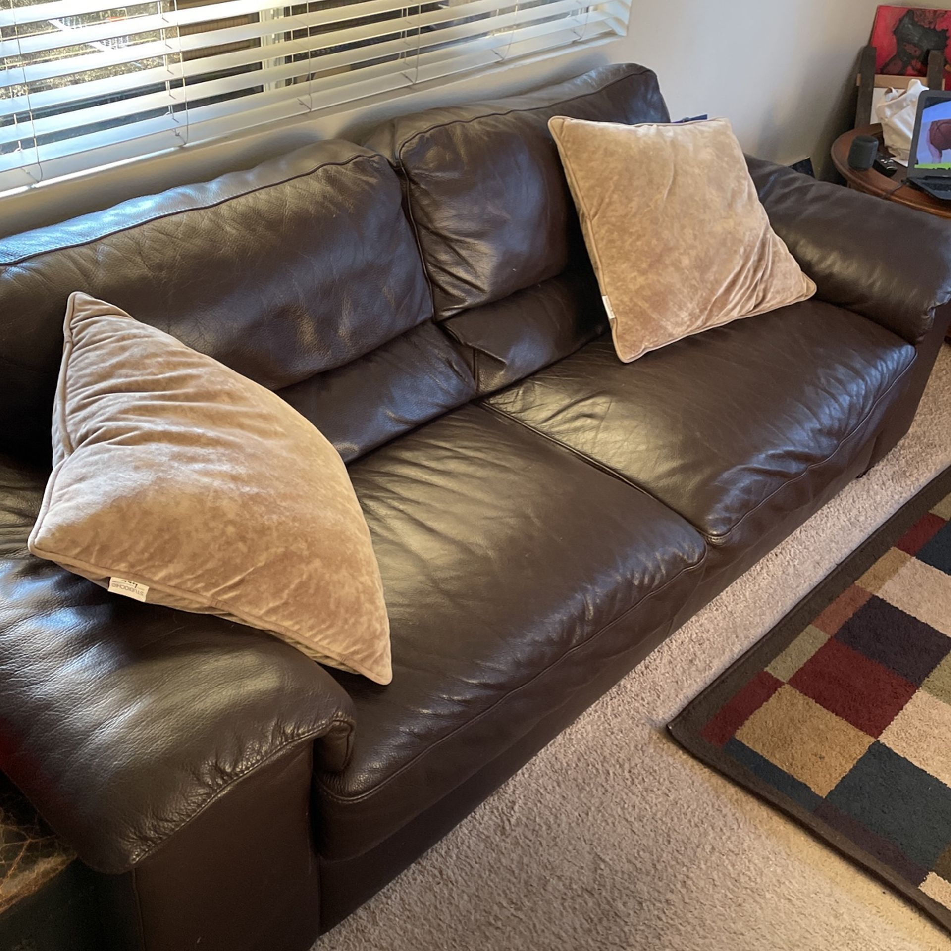 4pc Leather Italsofa Set!