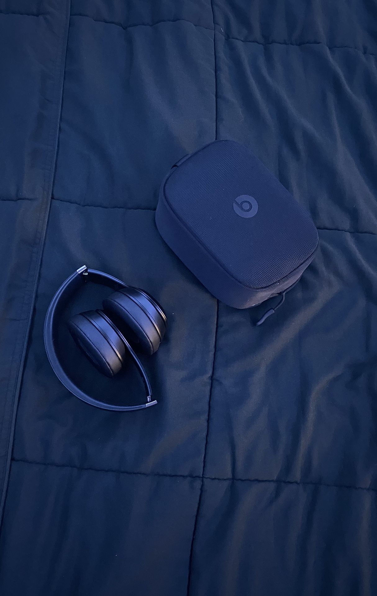 Barely used Beats Solo 4