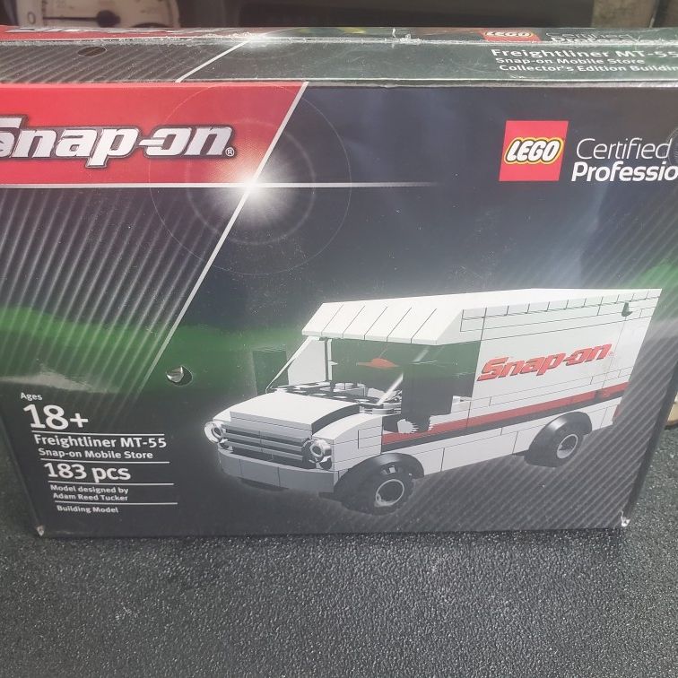 Lego Professional Snap on Truck for Sale in Upland CA OfferUp