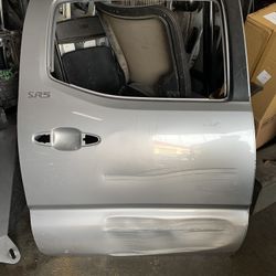 2015-2022 Toyota Tacoma Right Rear Door