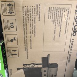 Dyna Glo 4 Burners Gas Grill